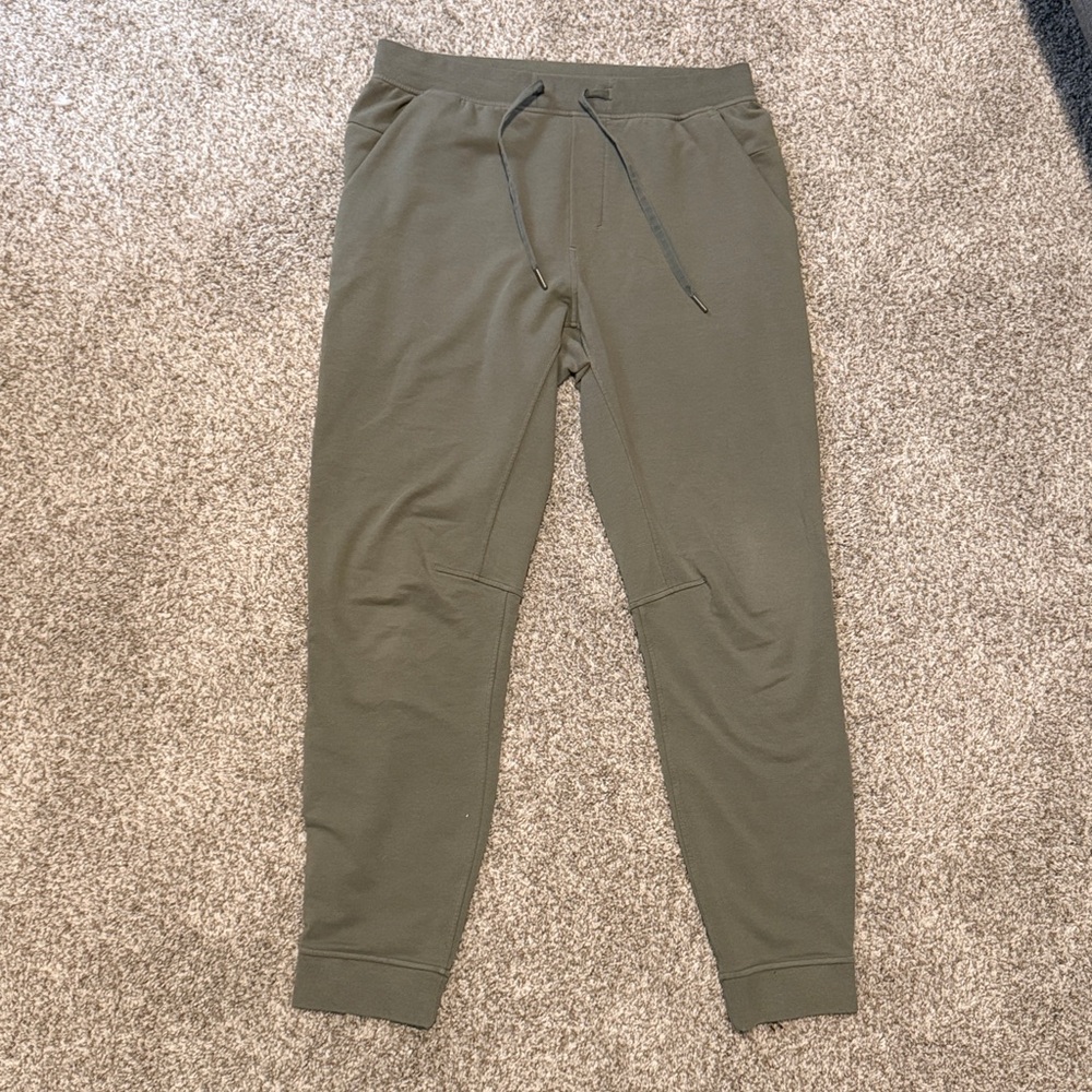 Lululemon Joggers Mens L Large Ivy Green City Sweat Tapered Ankle Post Workout